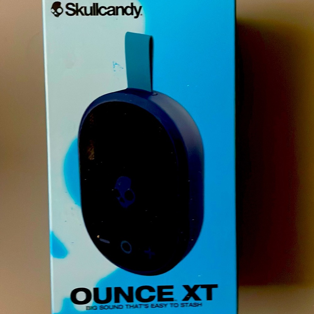 Skullcandy Bluetooth speaker